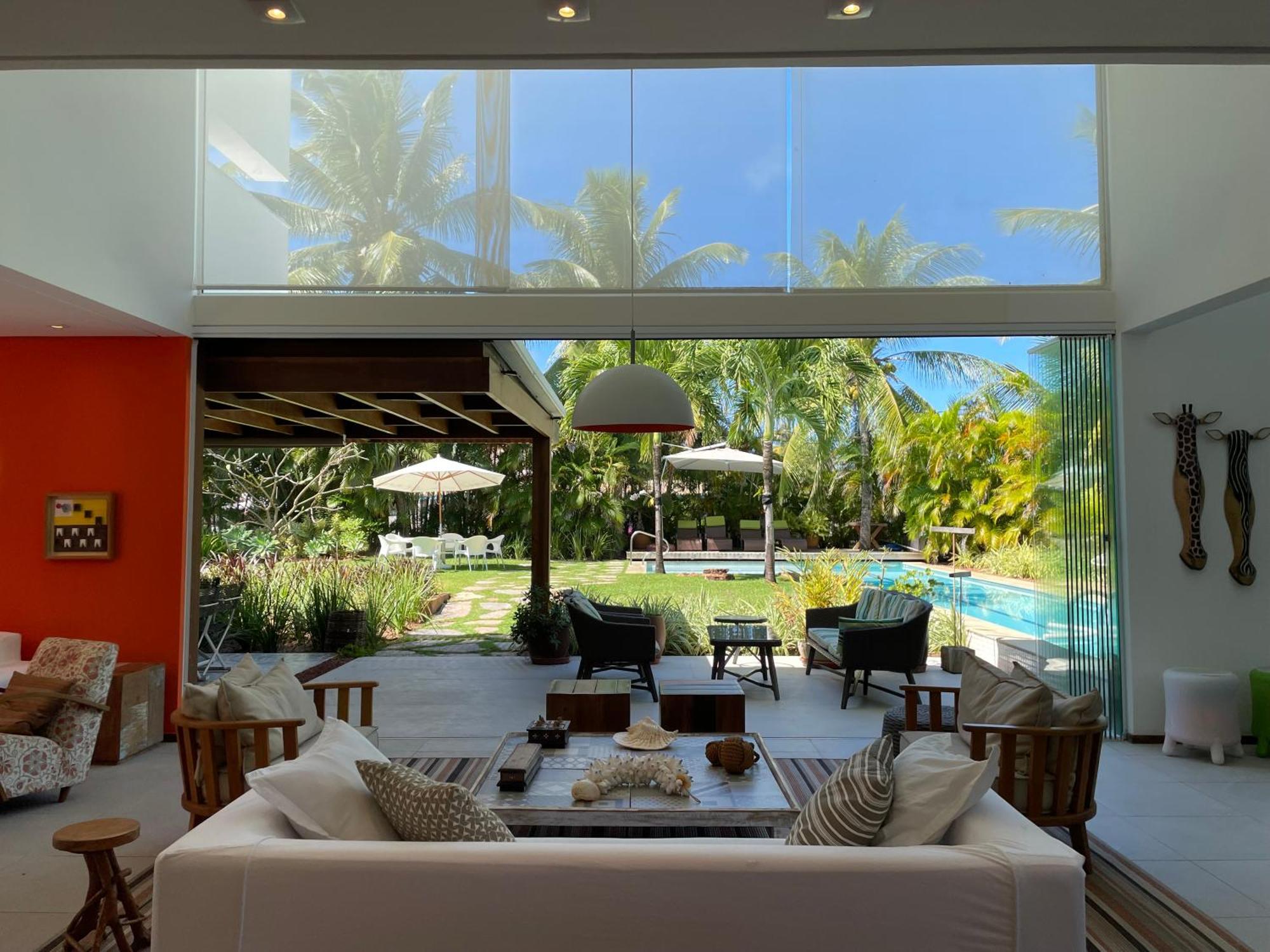 Casa De Praia Em Interlagos - 4 Suites A Poucos Metros Do Mar Camaçari エクステリア 写真