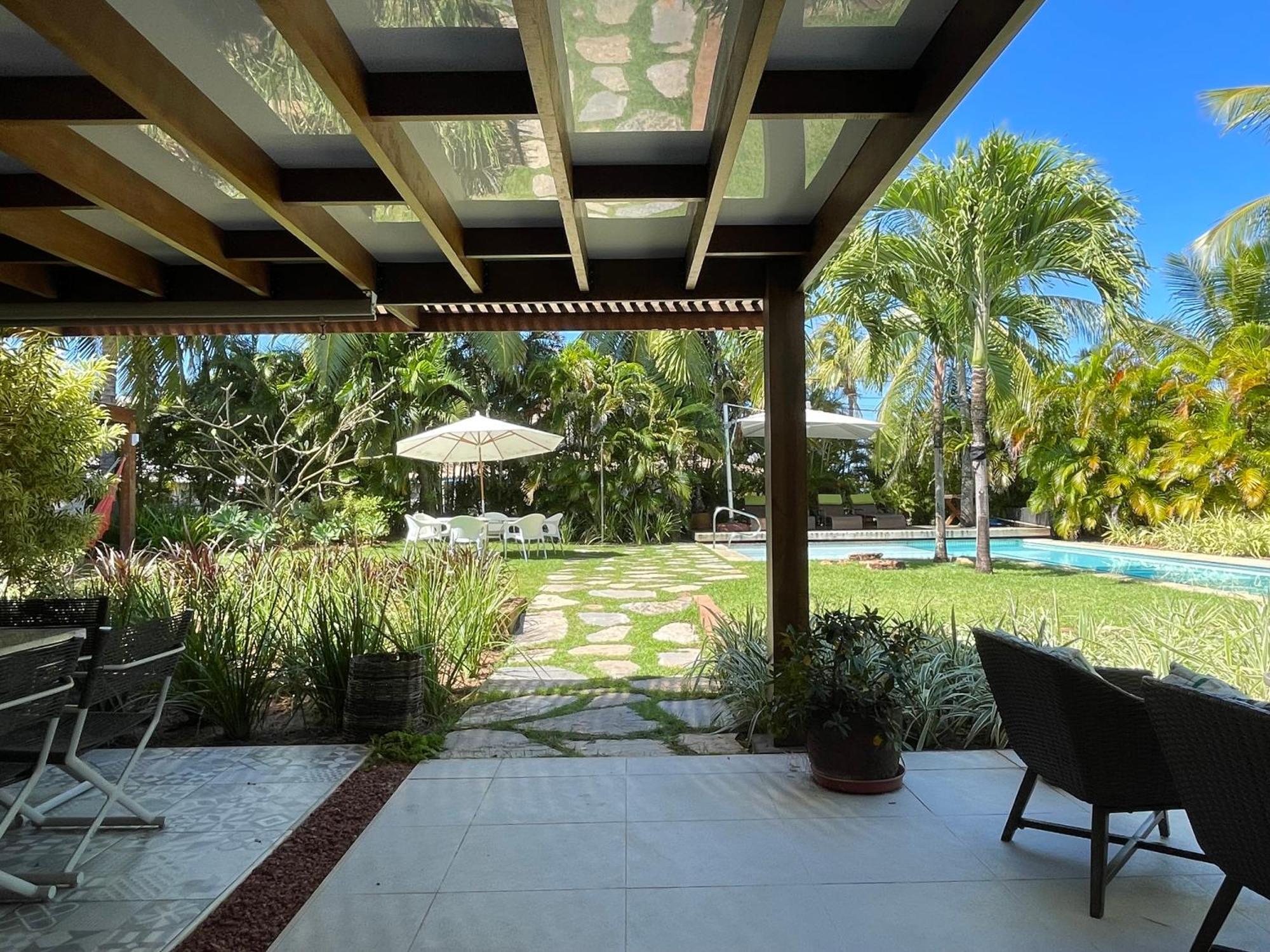Casa De Praia Em Interlagos - 4 Suites A Poucos Metros Do Mar Camaçari エクステリア 写真